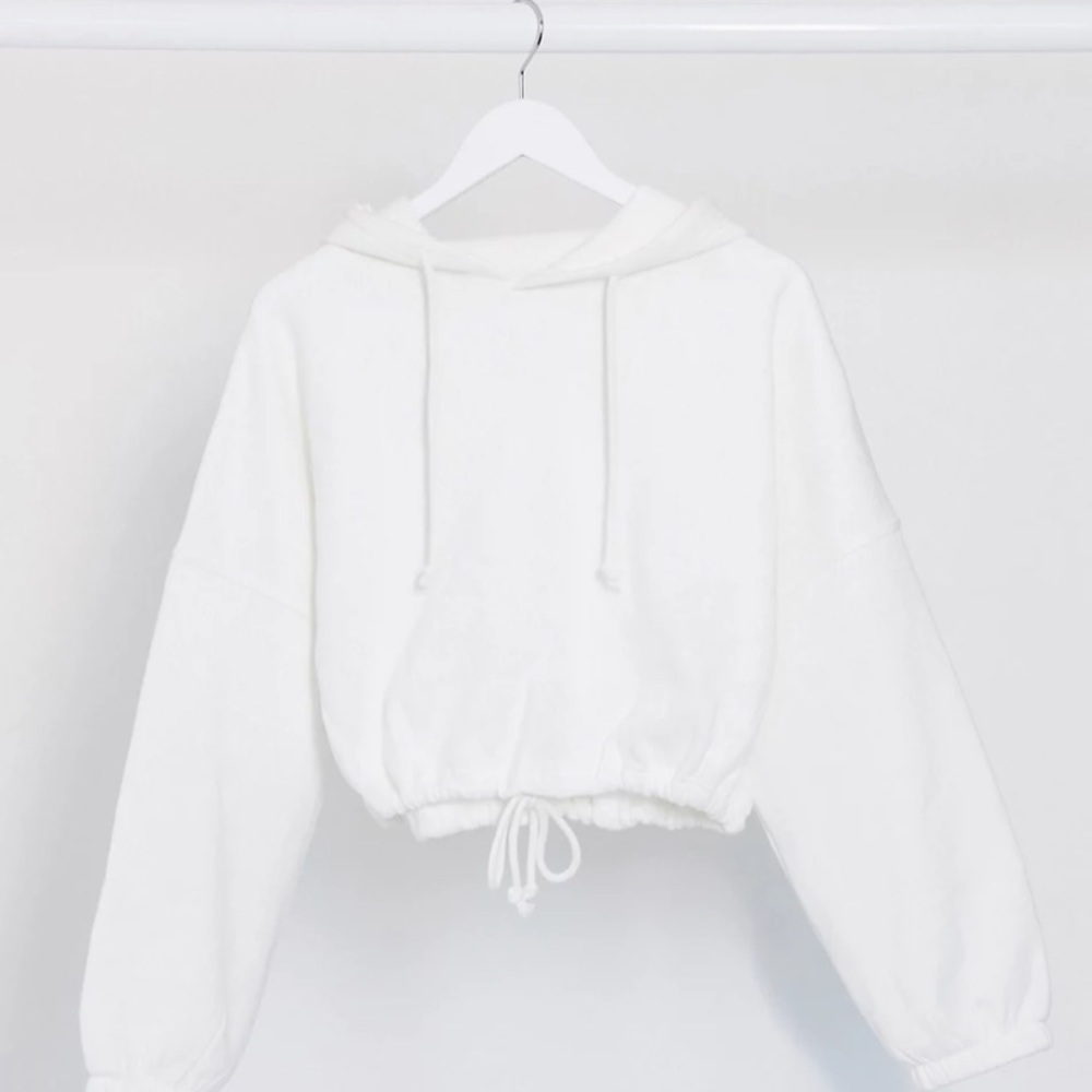 Topshop cropped hoodie in white. Size S.